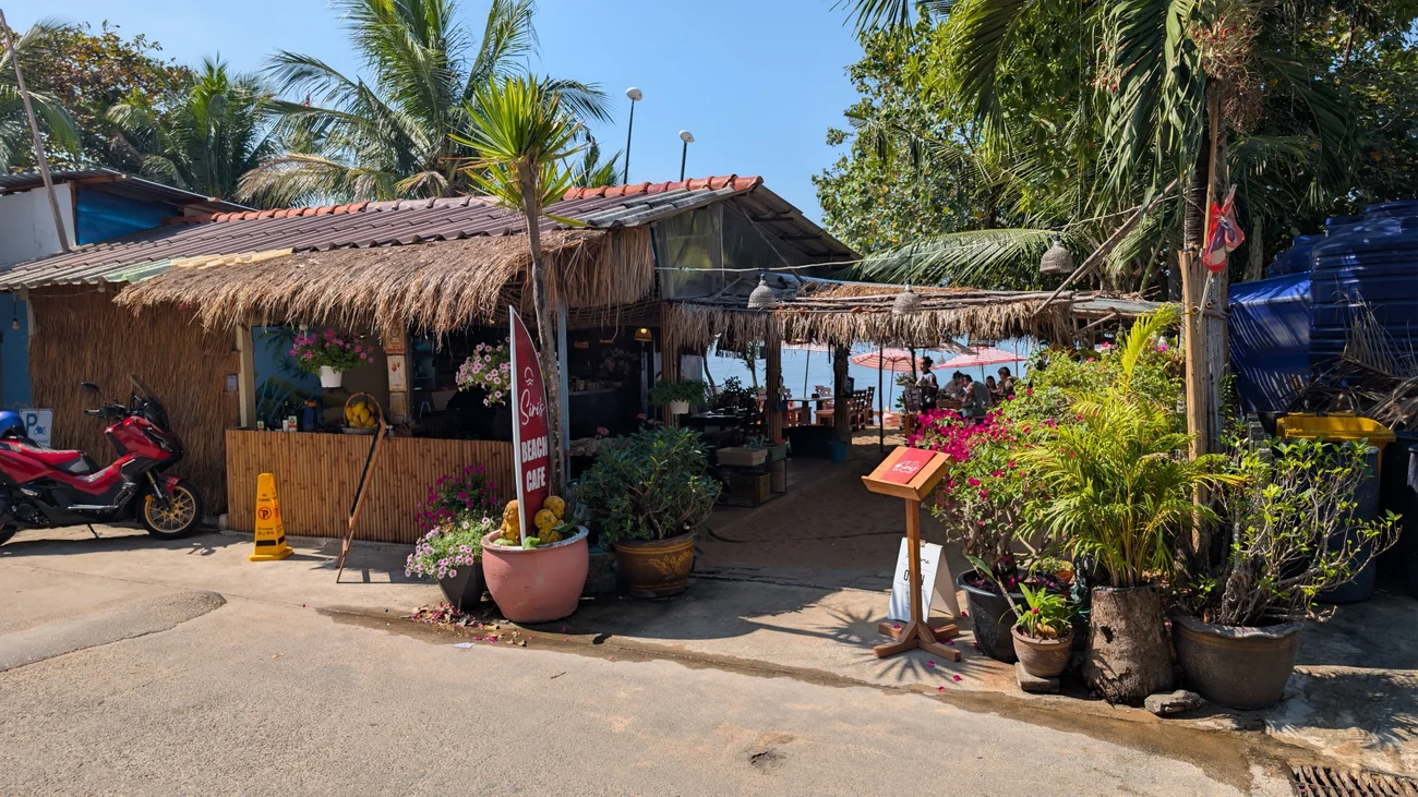 Café Front